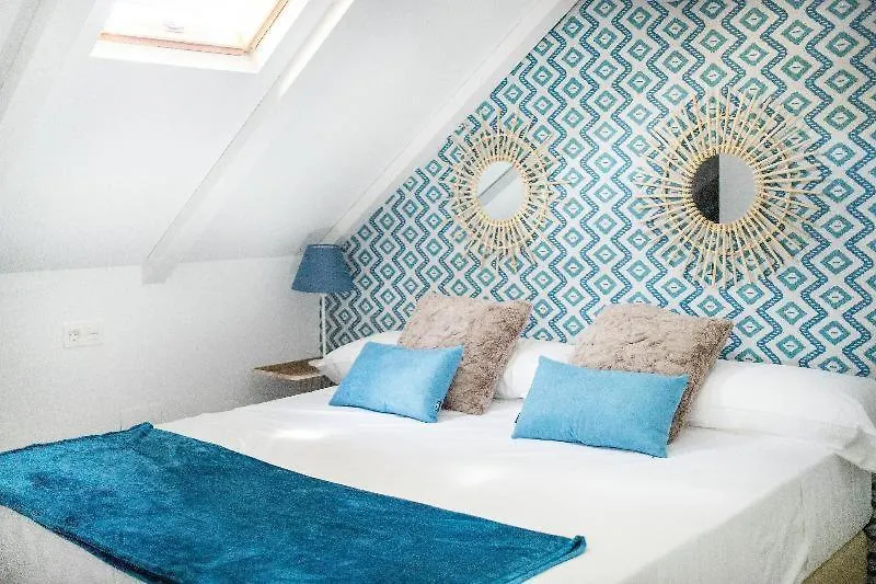 Feelathome Martires Apartments Malaga